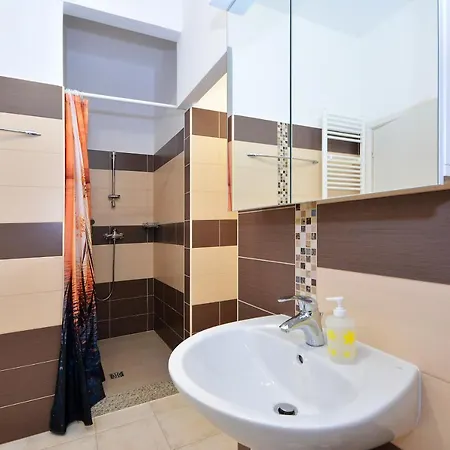 Bisko With Heated Pool & Jacuzzi * Trilj