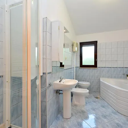 Bisko With Heated Pool & Jacuzzi Villa *