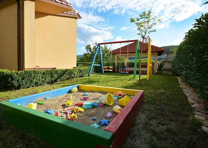 Bisko With Heated Pool & Jacuzzi * Trilj
